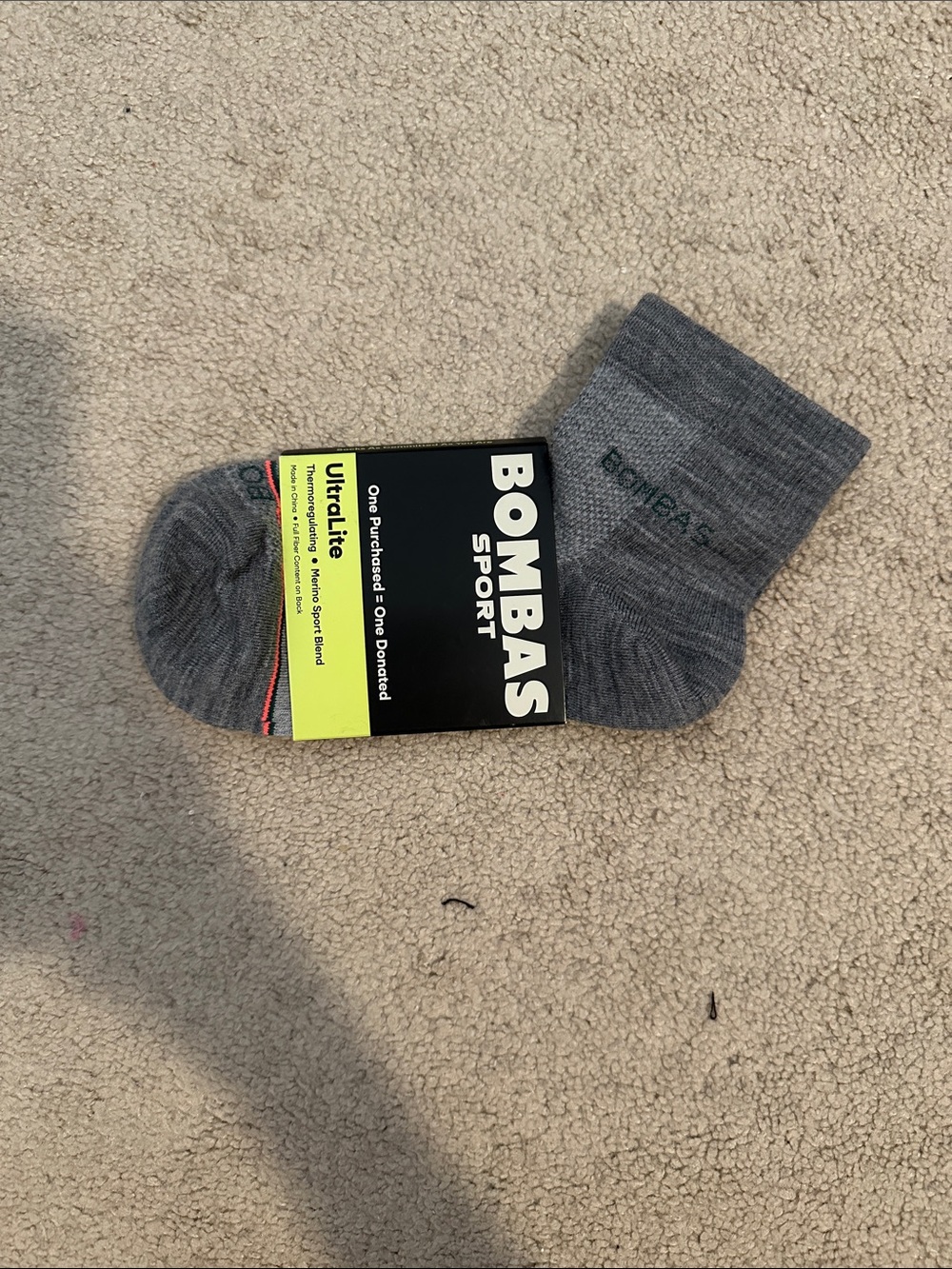 NWT Bombas small grey sport socks